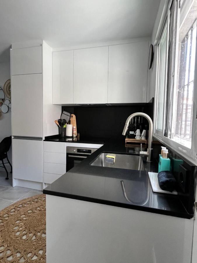Hébergement de vacances Prachtig Gemoderniseerde Woning Op 250 Meter Het *