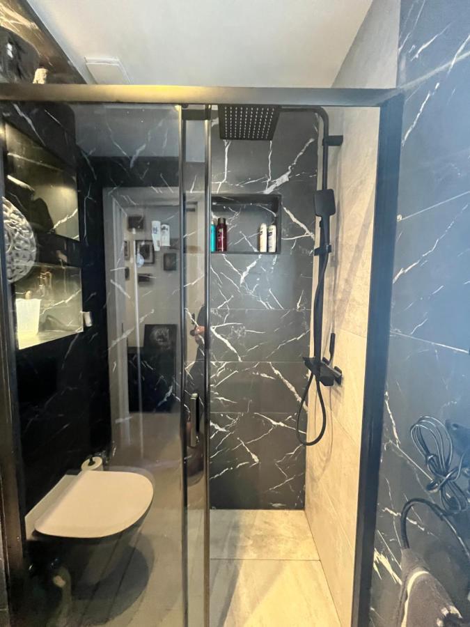 Hébergement de vacances Prachtig Gemoderniseerde Woning Op 250 Meter Het Santa Pola