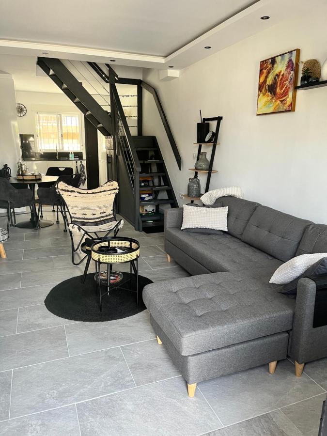 Prachtig Gemoderniseerde Woning Op 250 Meter Het * Santa Pola